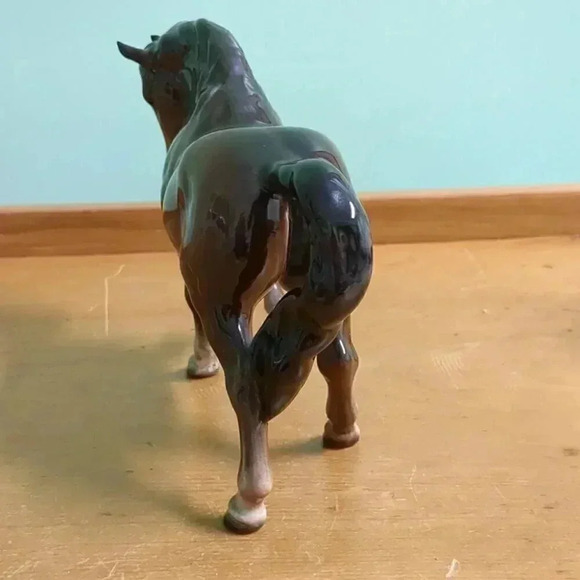 Beswick  Mare and foal figures - Picture 6 of 9